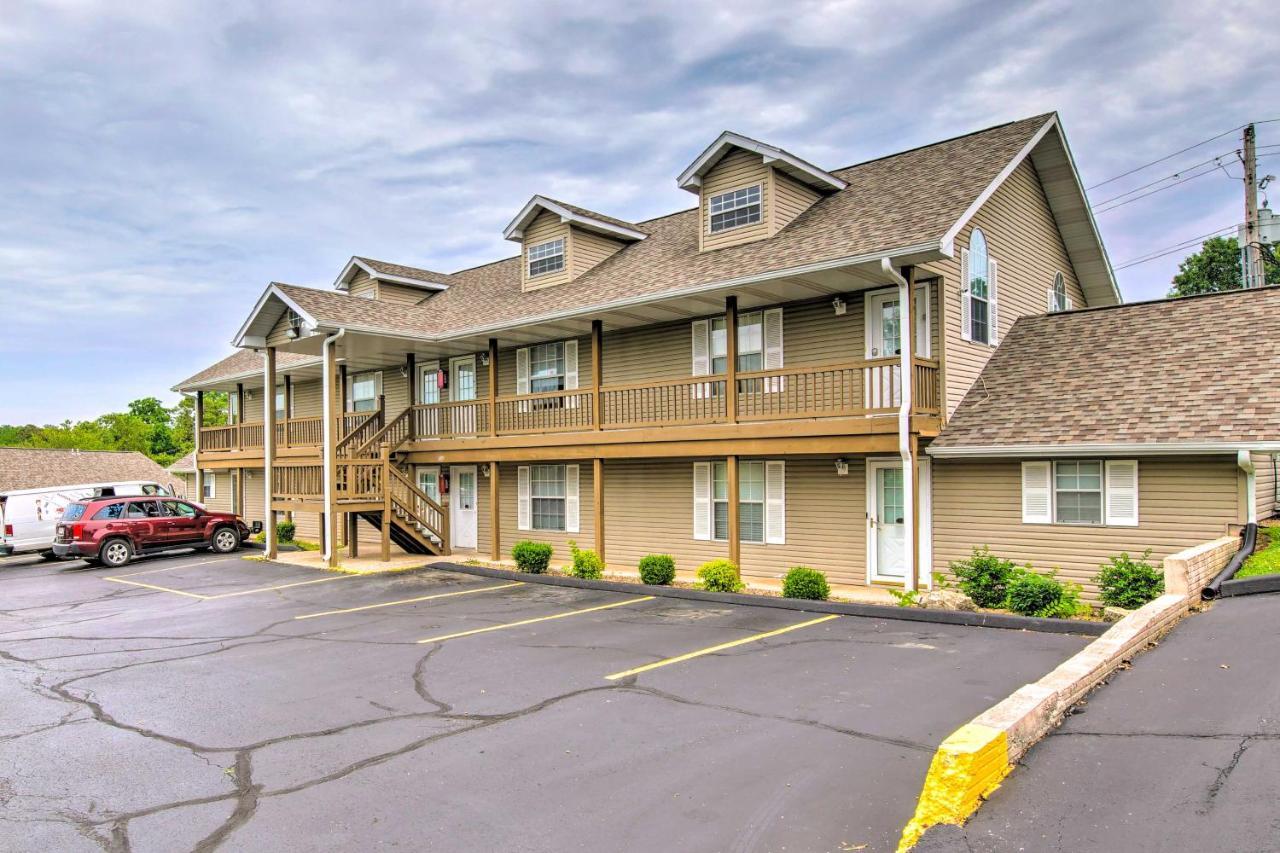 Branson Condo With Balcony - Hike, Boat And Explore! Exterior photo